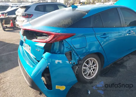 2022 Toyota Prius Prime Xle from USA, damaged, VIN JTDKAMFP6N3207886